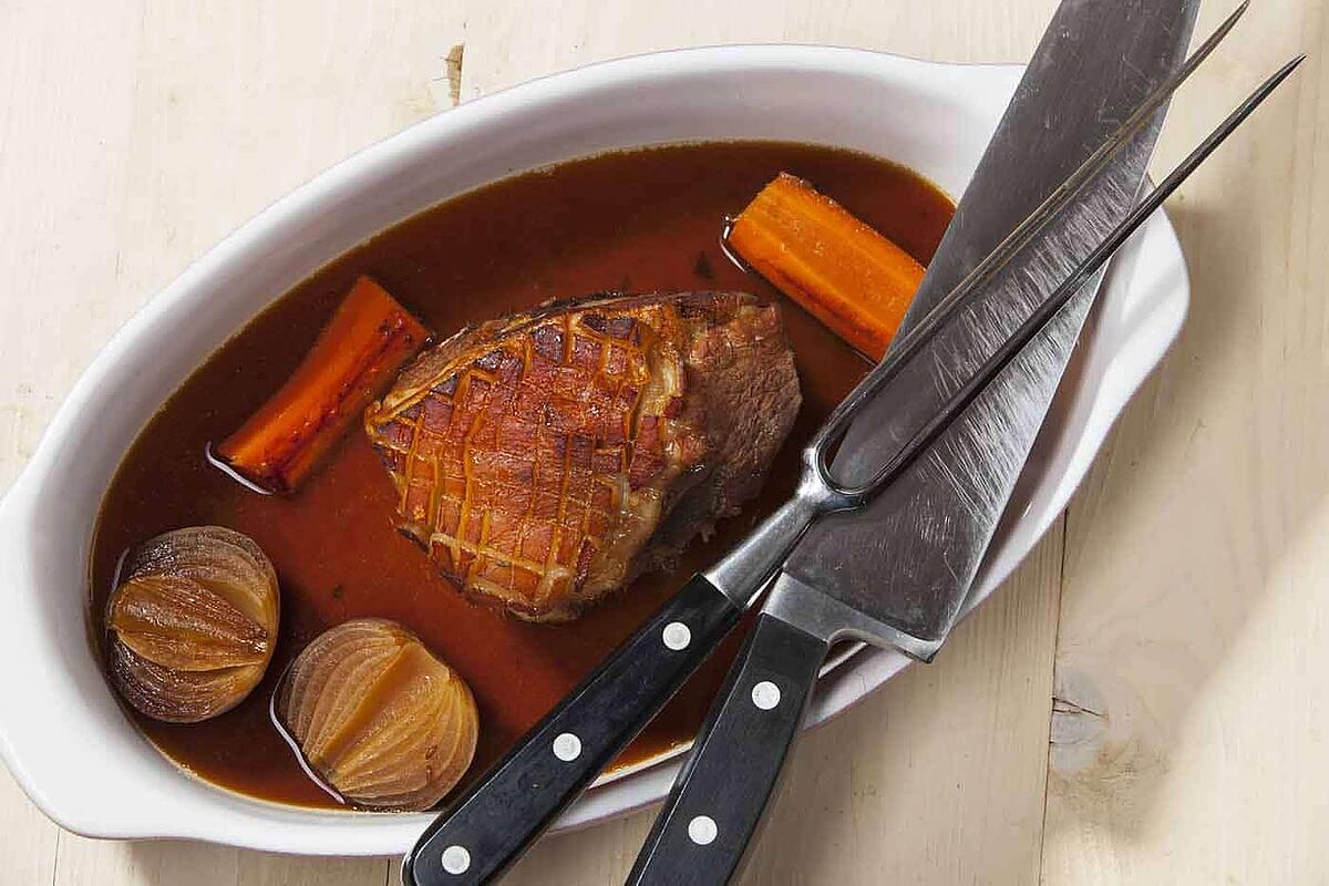 Schweinebraten-im-Backofen.jpg