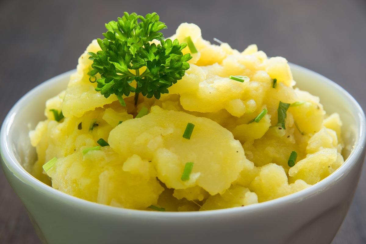 kartoffelsalat-essig-oel.jpg
