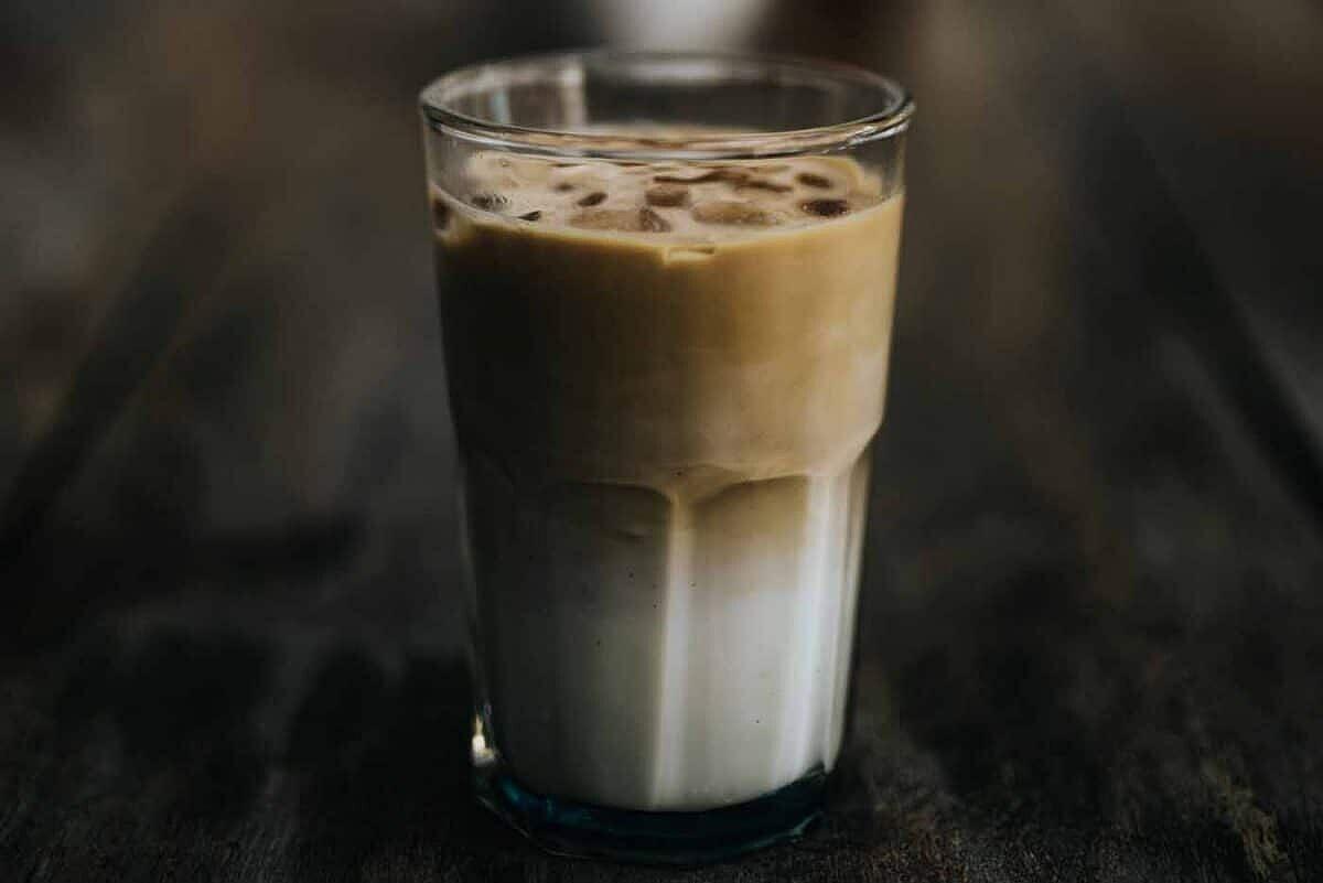 Eiskaffee-1200x801-2.jpg