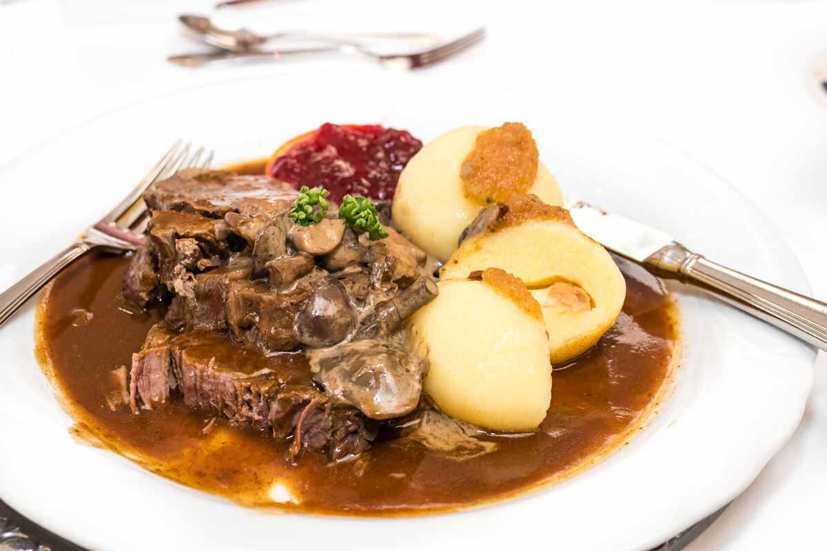 Hirschbraten.jpg