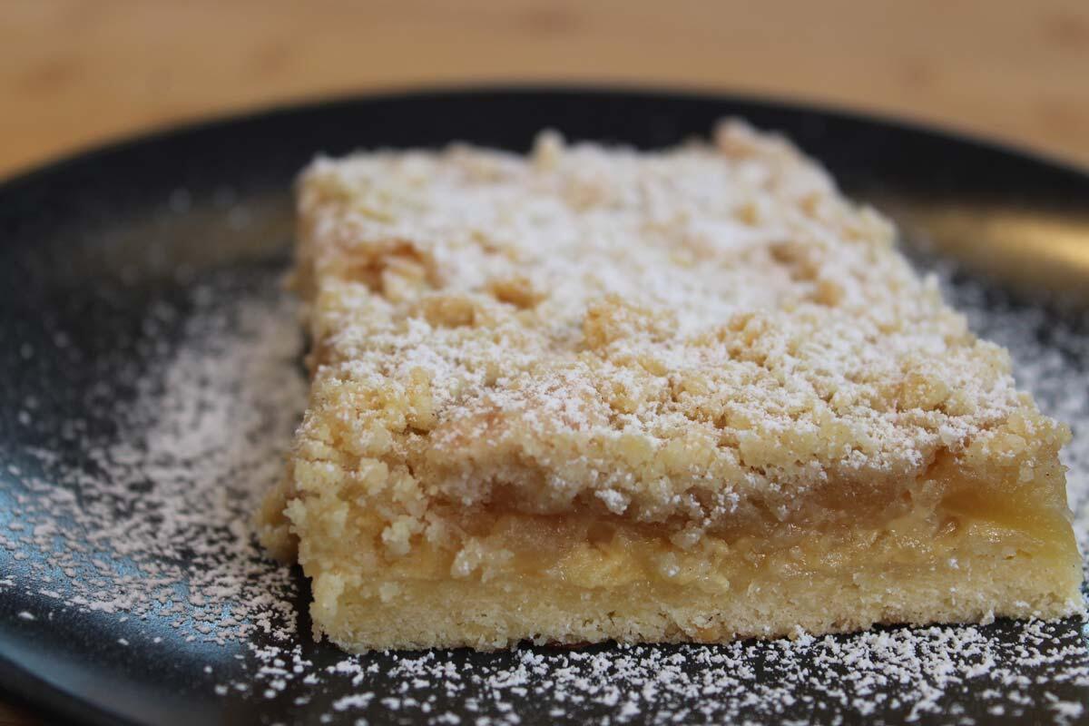 apfelkuchen-vanillepudding-streusel.jpg