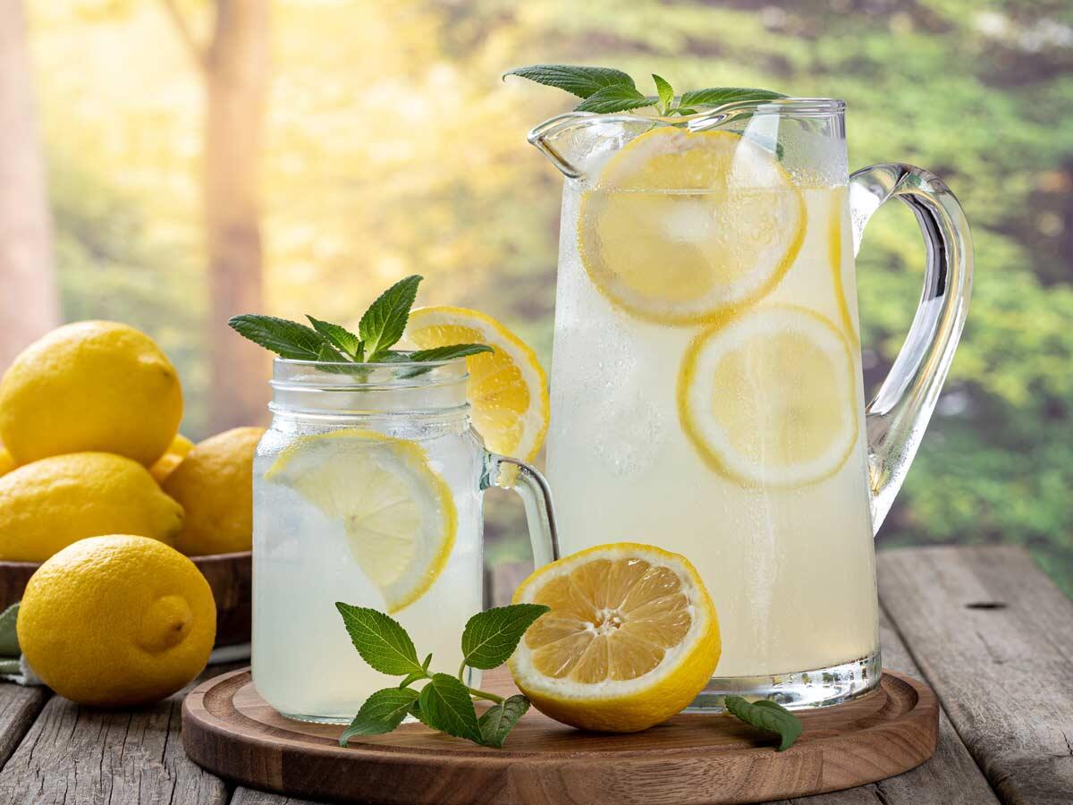 zitronenlimonade-selbstgemacht.jpg