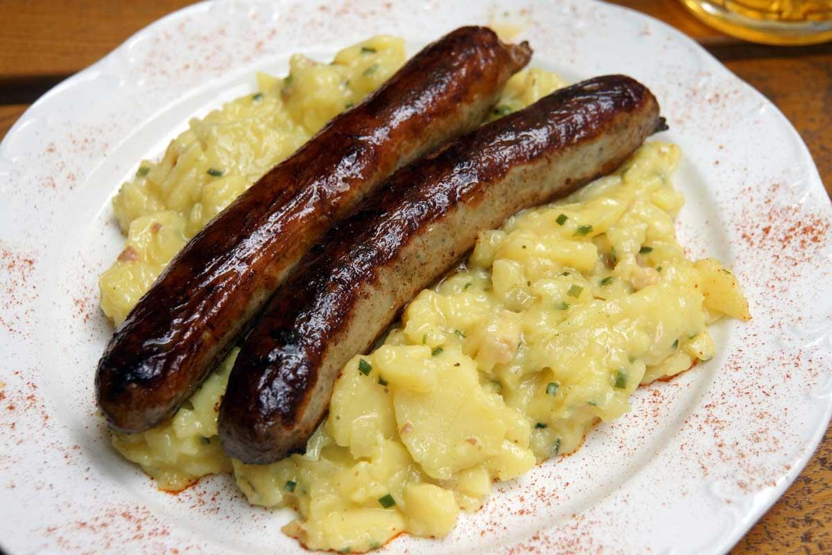 bratwurst-kartoffelsalat.jpg