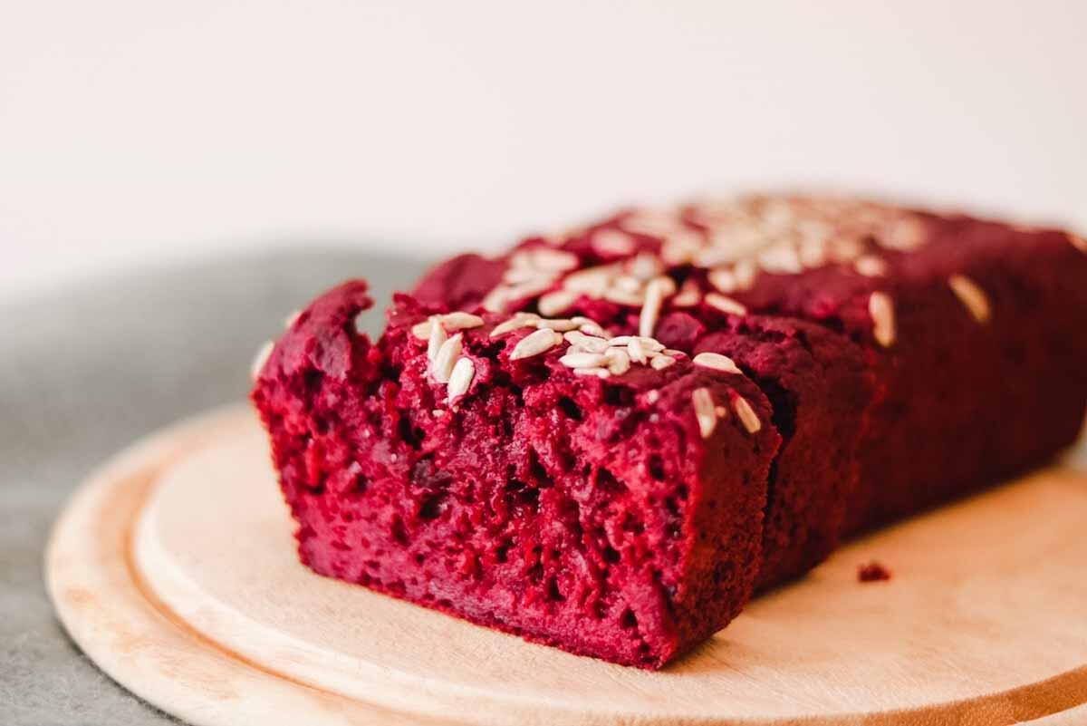 Rote-Beete-Brot-1.jpg